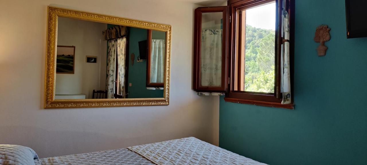 Locanda Mossa Dei Barbari Buriano  エクステリア 写真