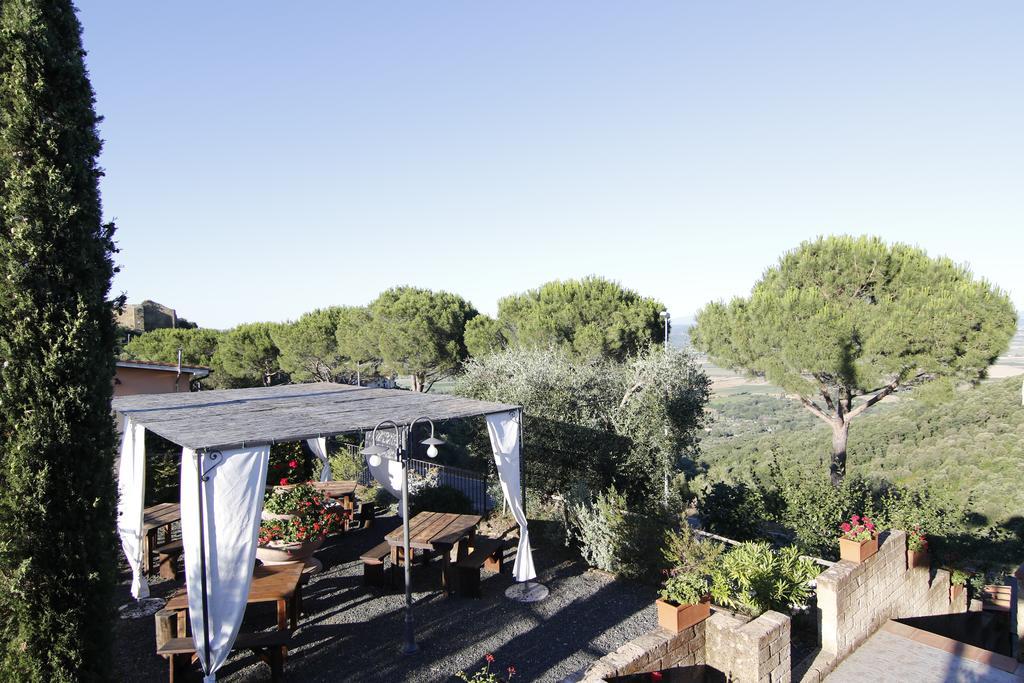 Locanda Mossa Dei Barbari Buriano  エクステリア 写真