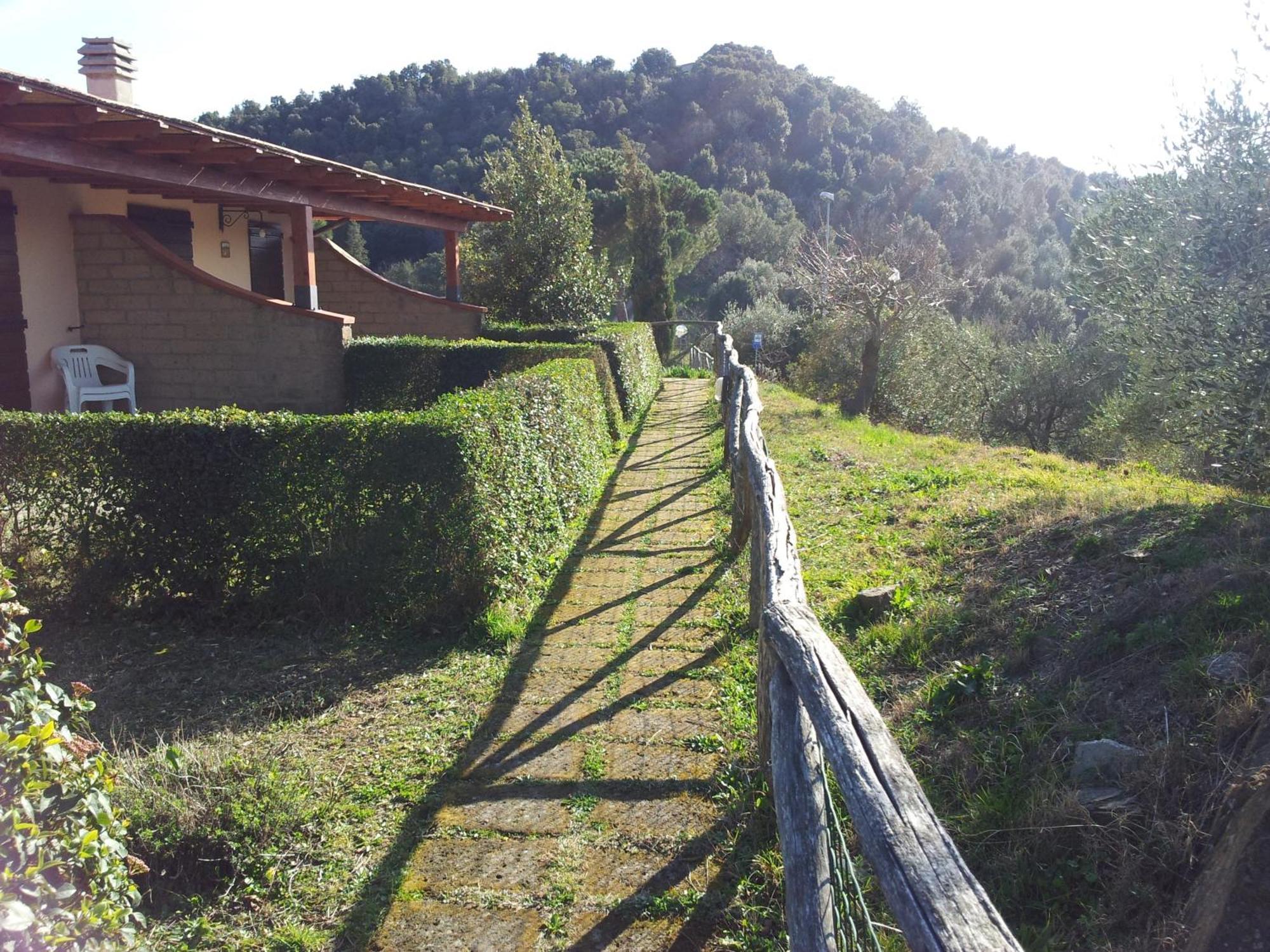 Locanda Mossa Dei Barbari Buriano  エクステリア 写真